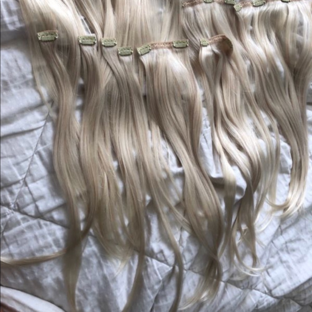 Bellami Bambina Platinum Clip-In Hair Extensions